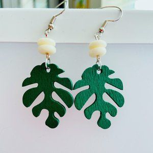 BRAND NEW Handmade Monstera Leaf Earrings